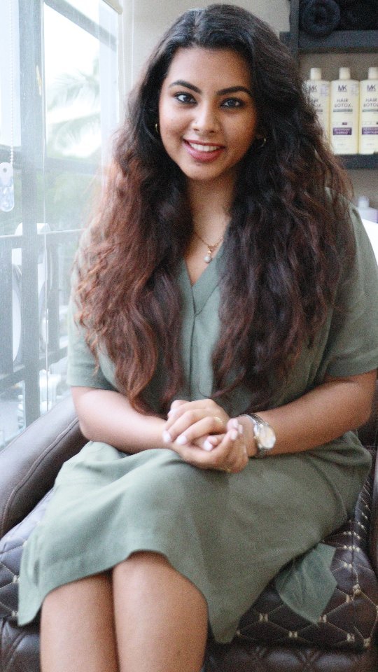 Anchor Meenakshi Sudheer - Deluxe Foot Reflexology & Pedicure Spa at LivArt Salon Kakkanad
